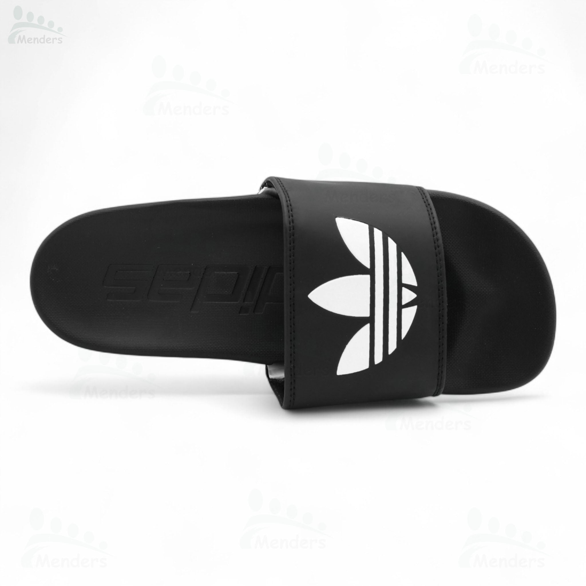 M280647 men slipper