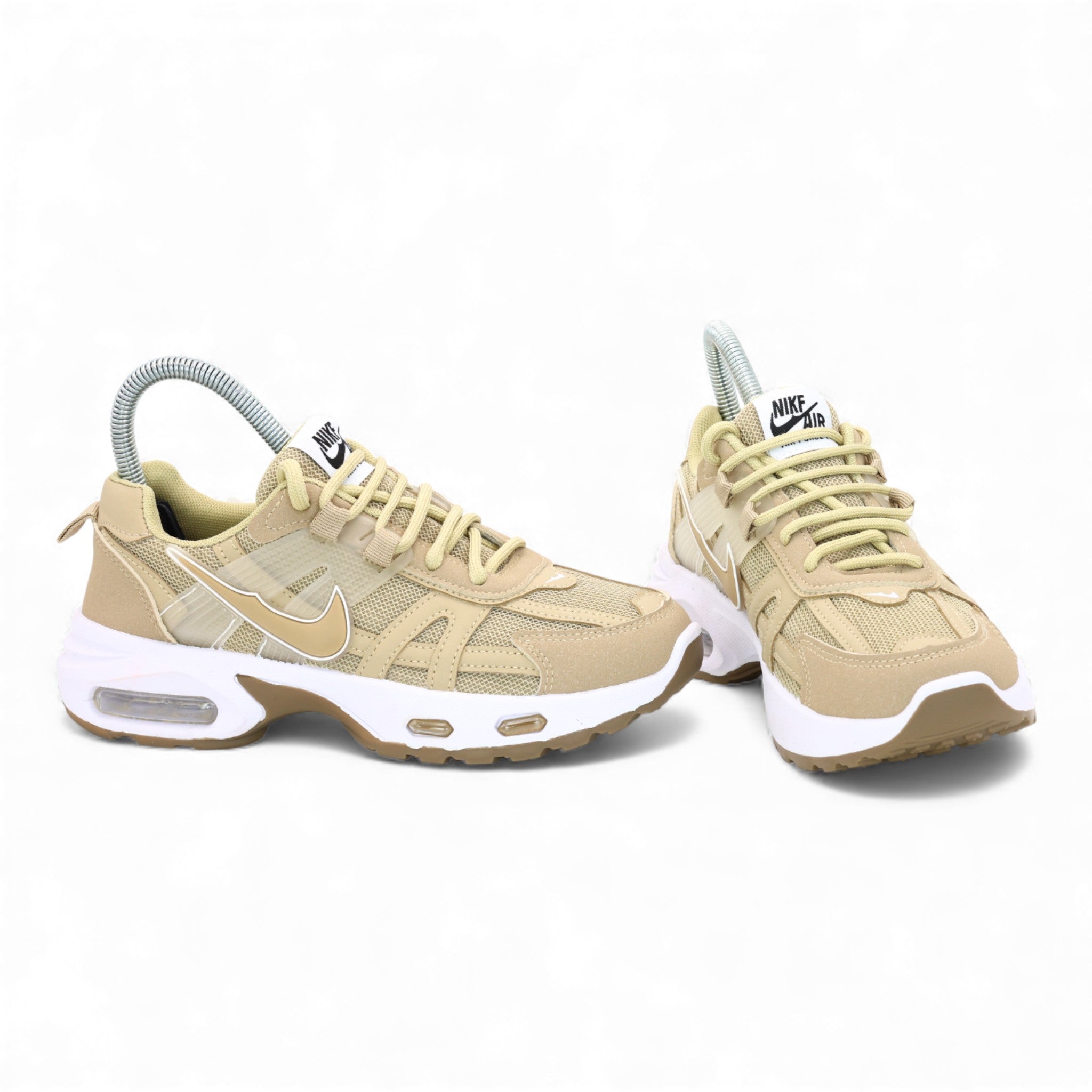 M011302 tick shoes