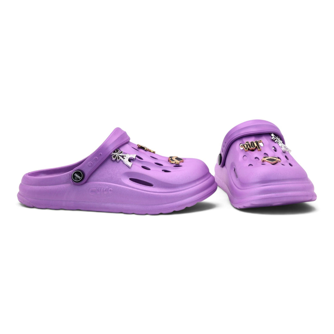 M011943 croc shoes
