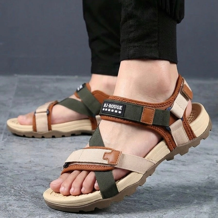 Men sandal M011681