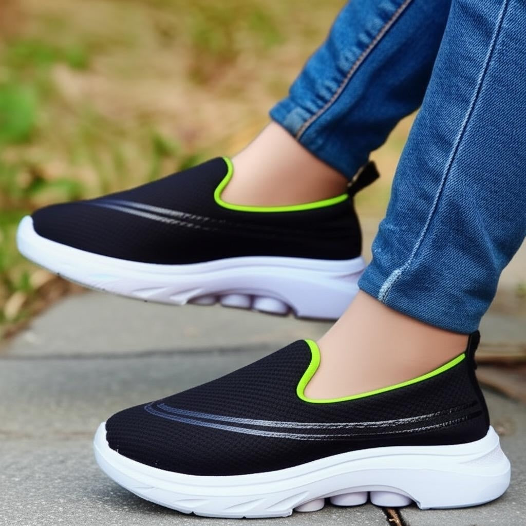W017 comfy walk