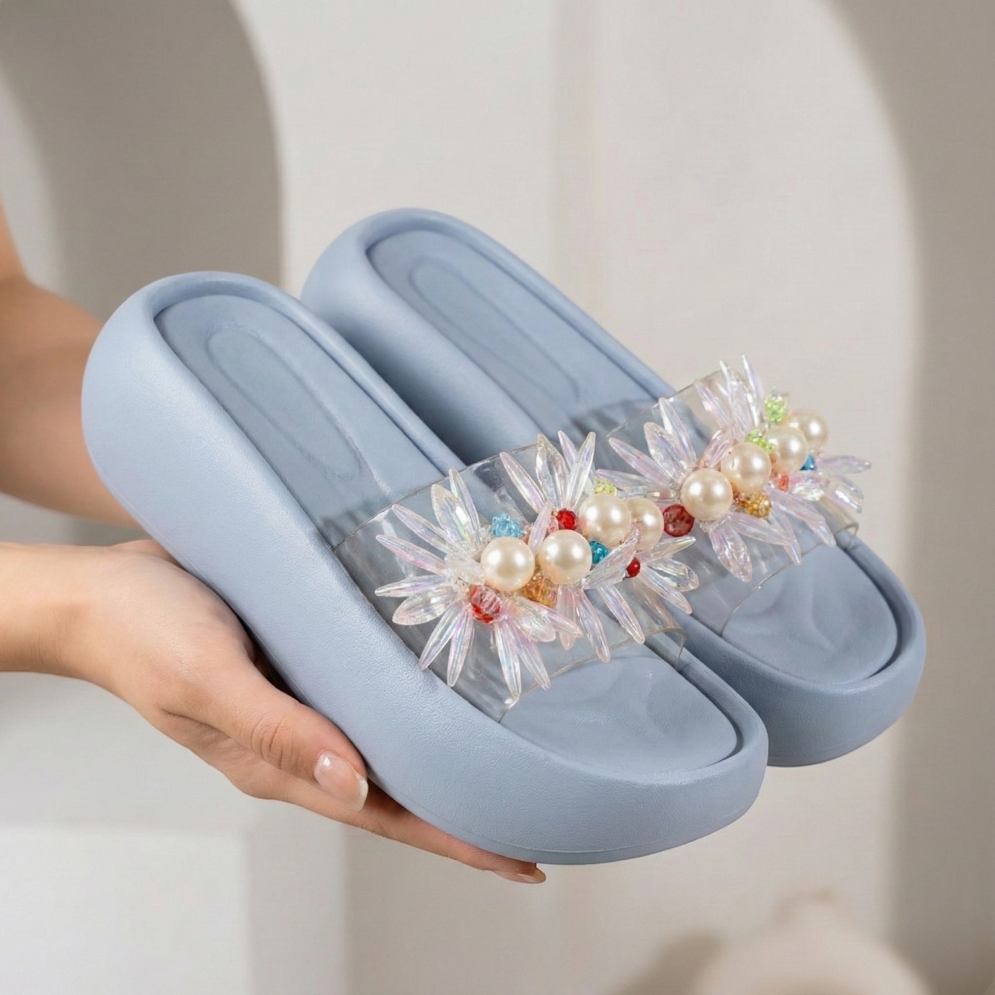 M0881 pearl slipper