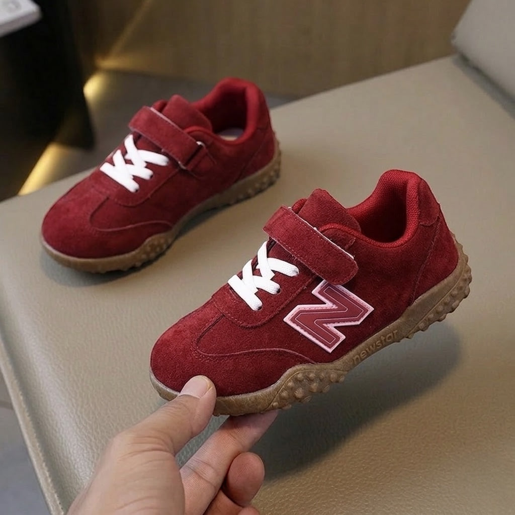 M011299 kids shoes