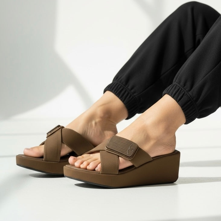 M011438 wedge slipper