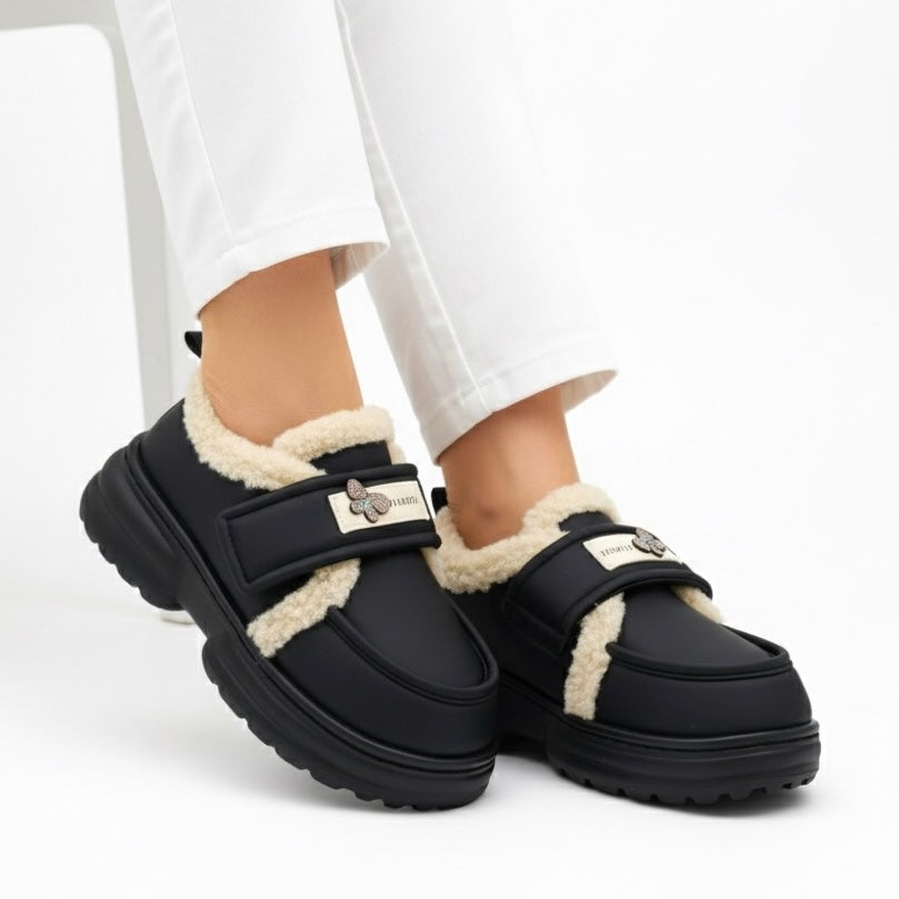 M0940 soft shoes