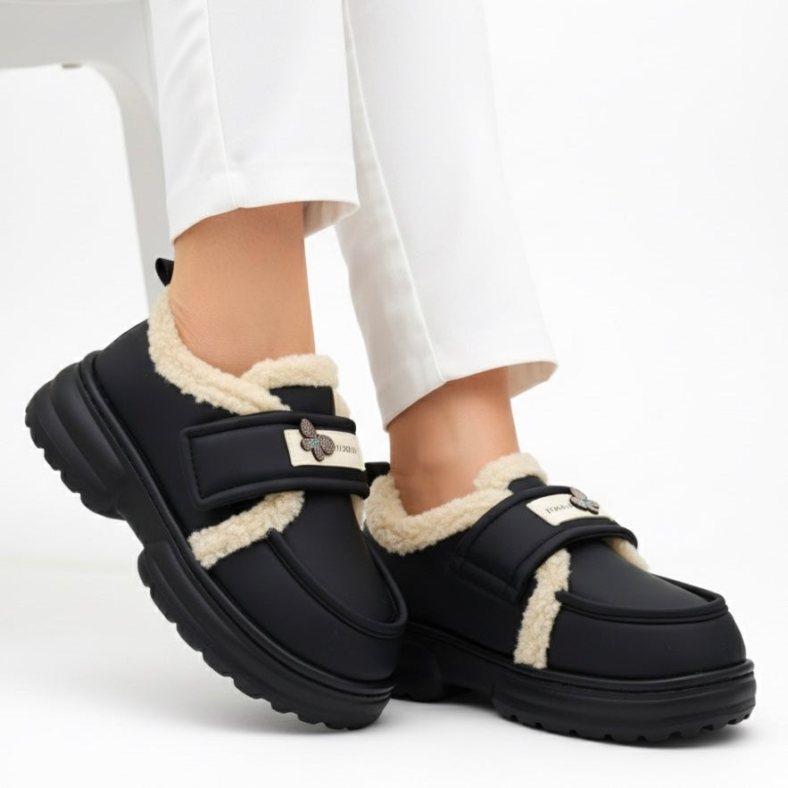 M0940 soft shoes