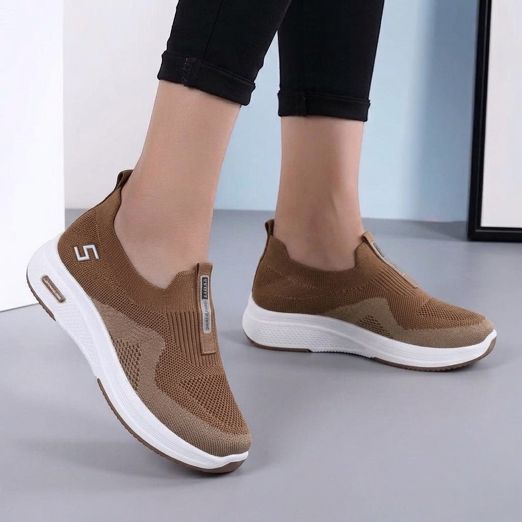 M011638 fabric shoes