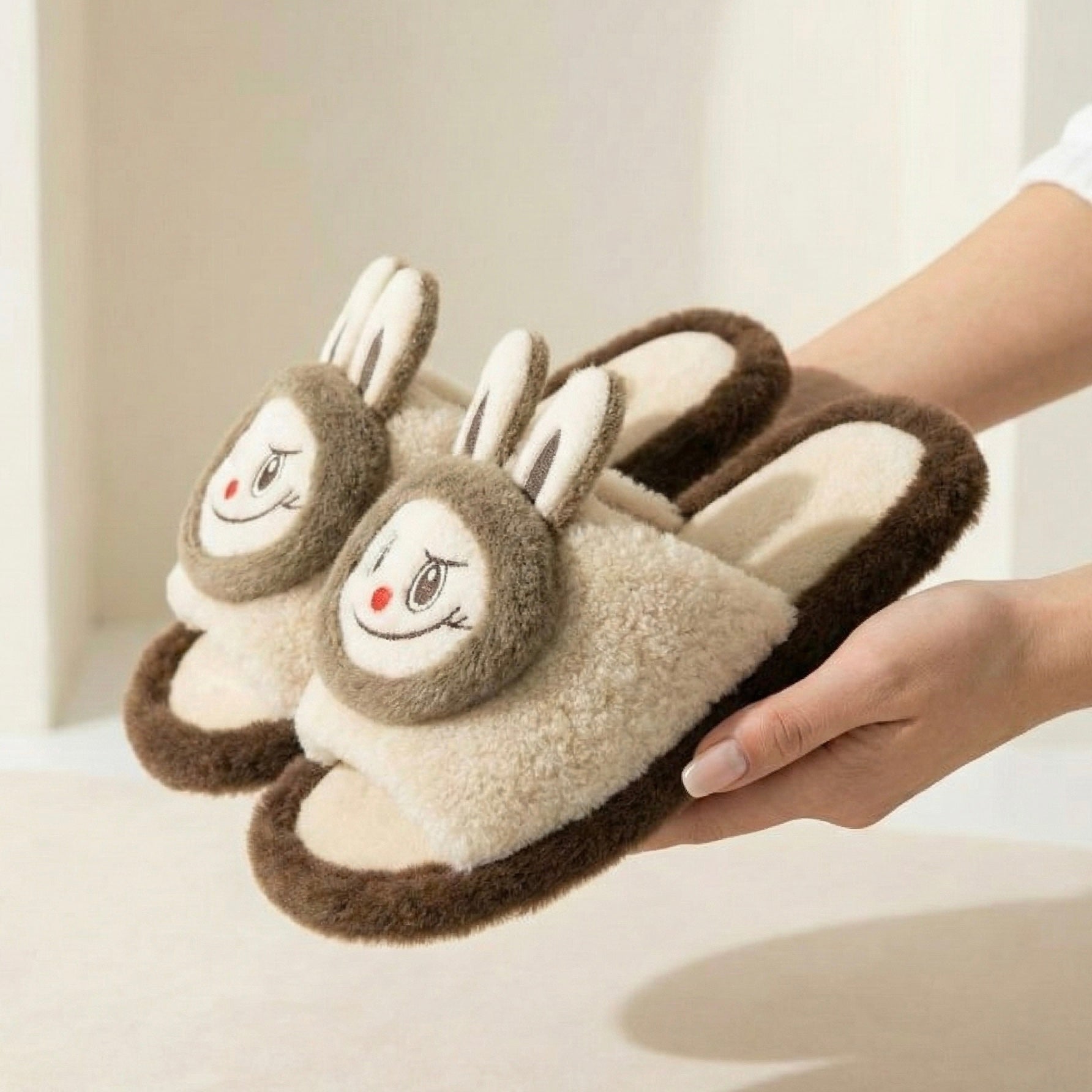 Labubu soft slipper