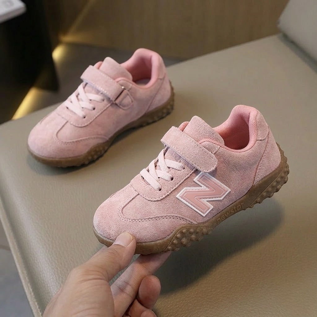 M011299 kids shoes