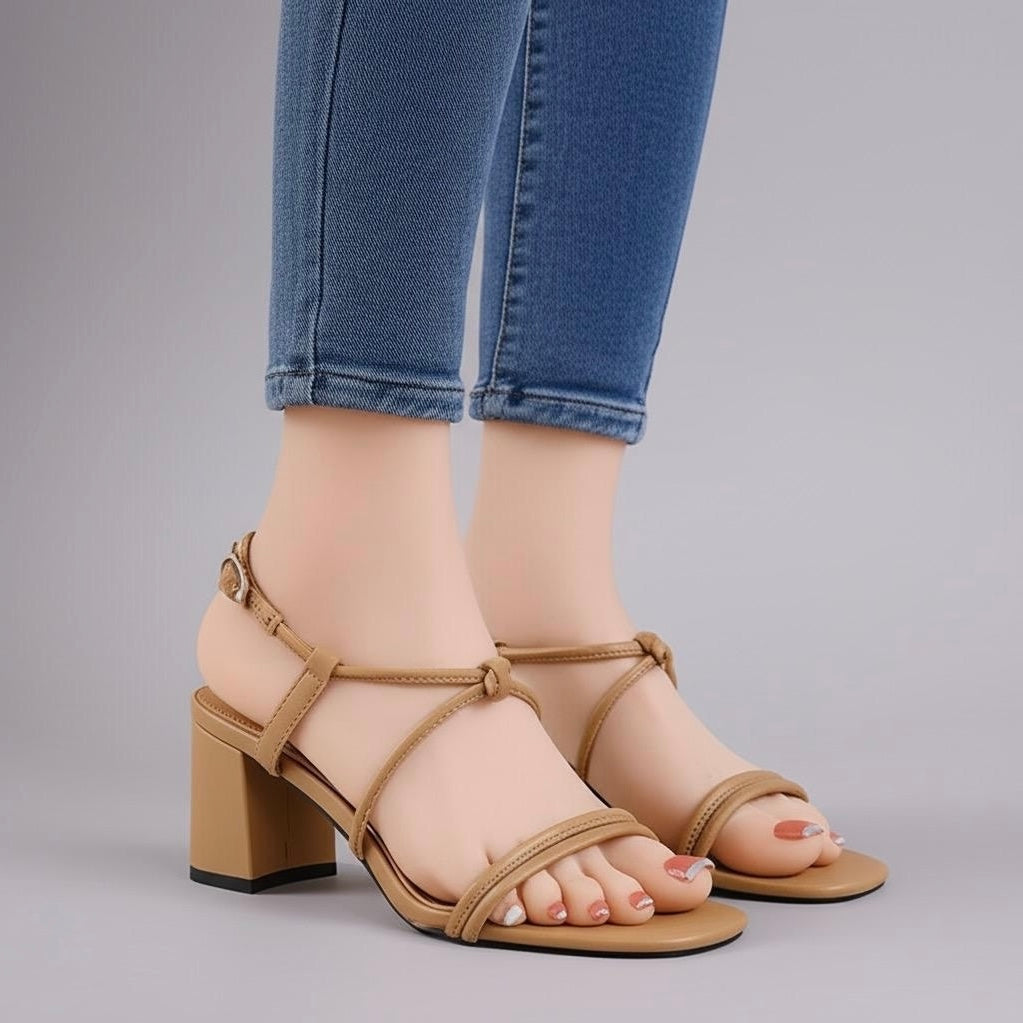 Valsa block heel