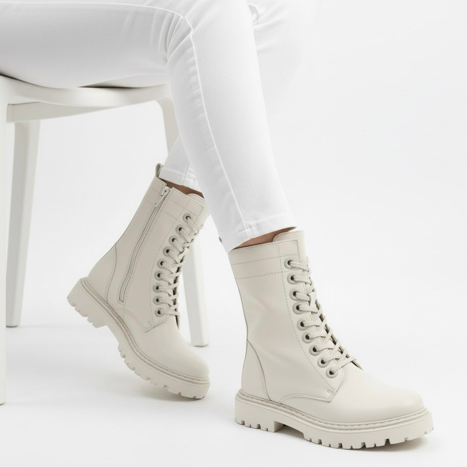 White swella boot