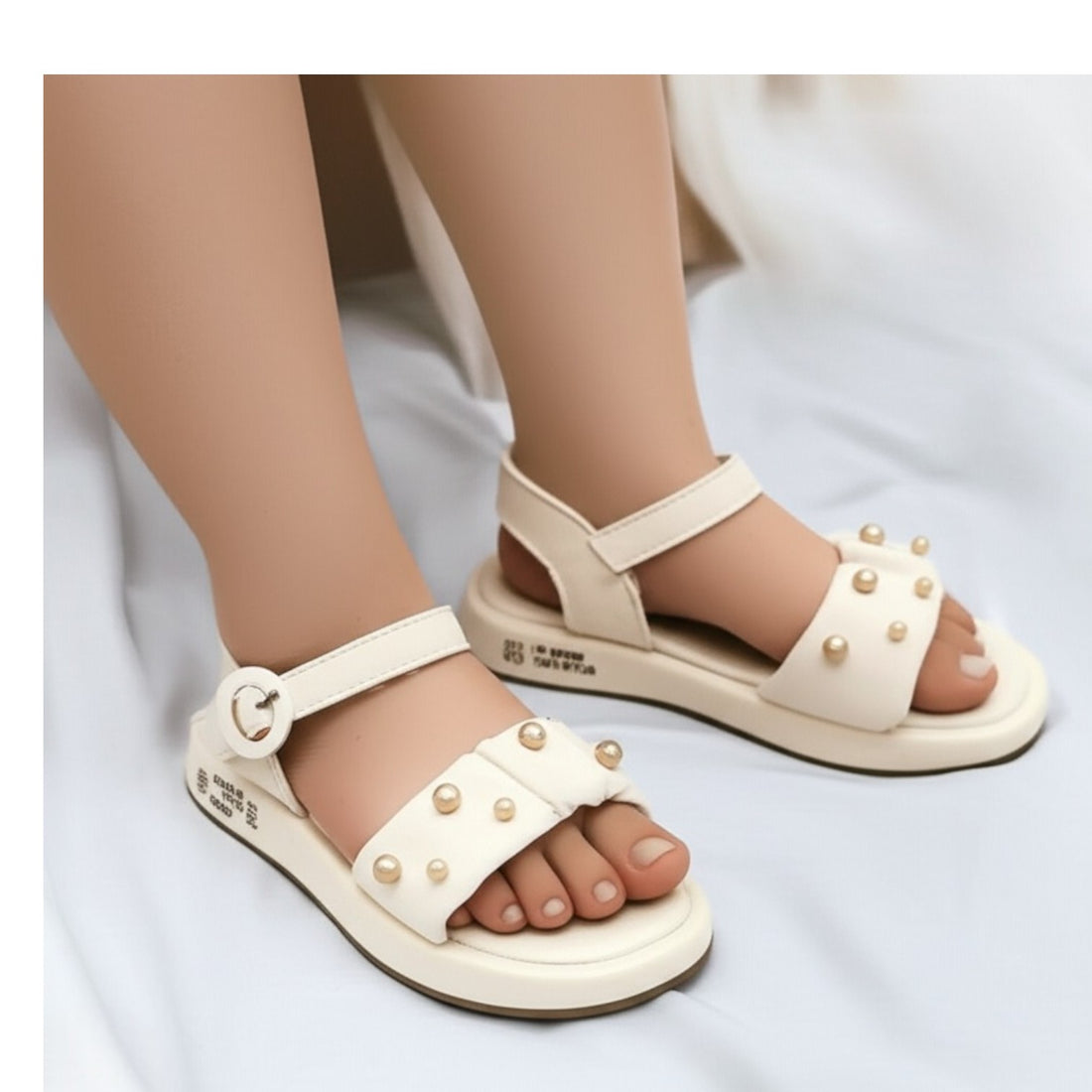 Pearl kids sandal