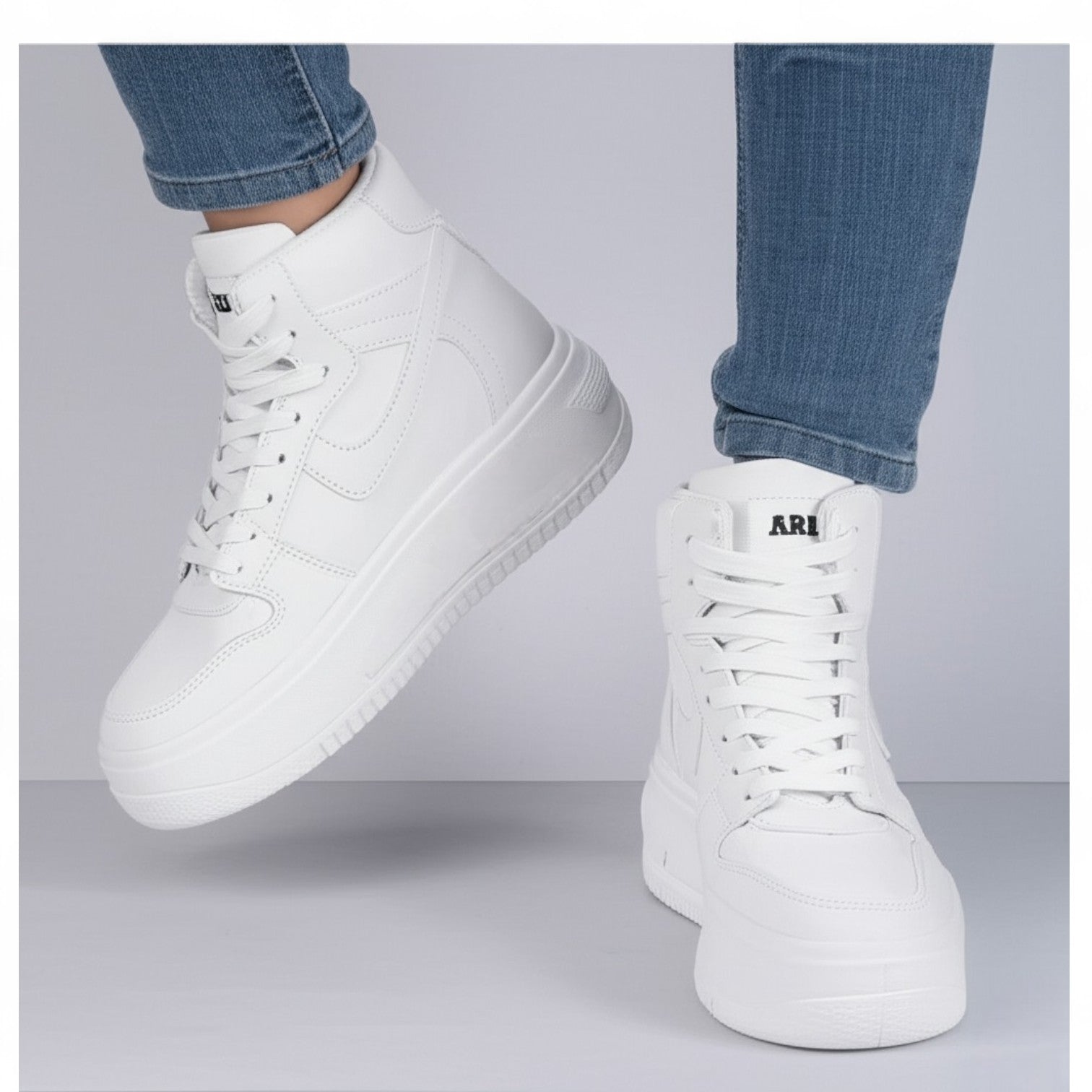 M0203 tick shoes