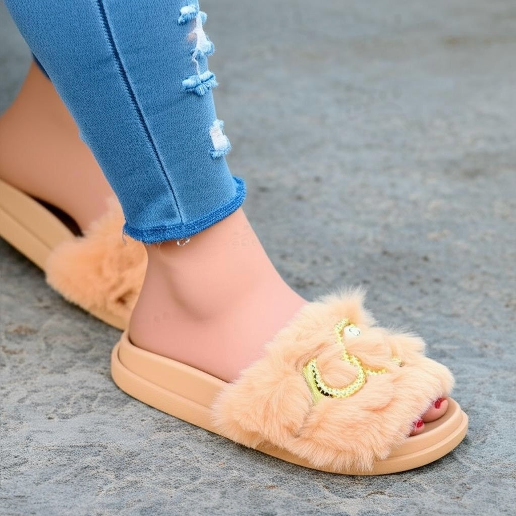 M0802 fur slipper