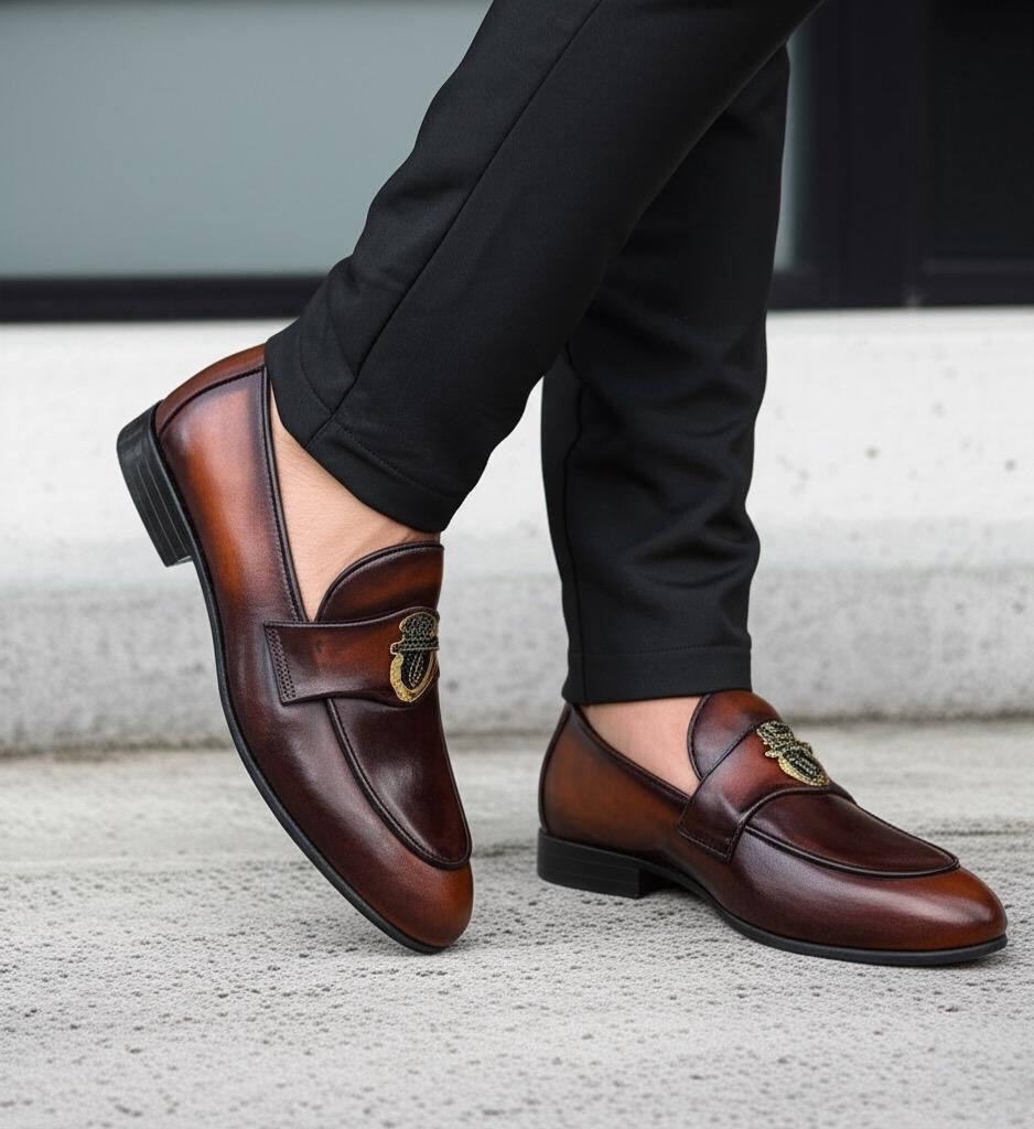 Crown billionaire men