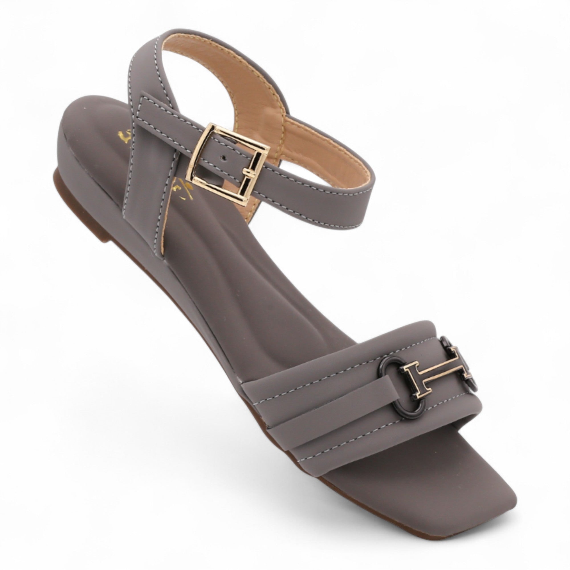 M0676 sandal