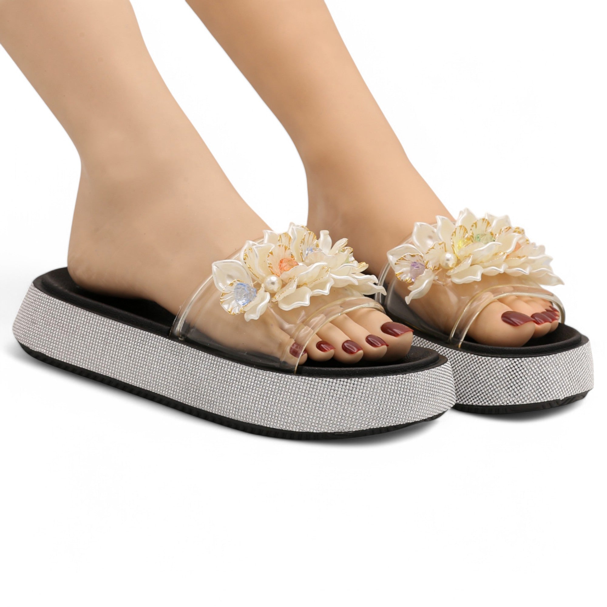 Transparent pearl slipper