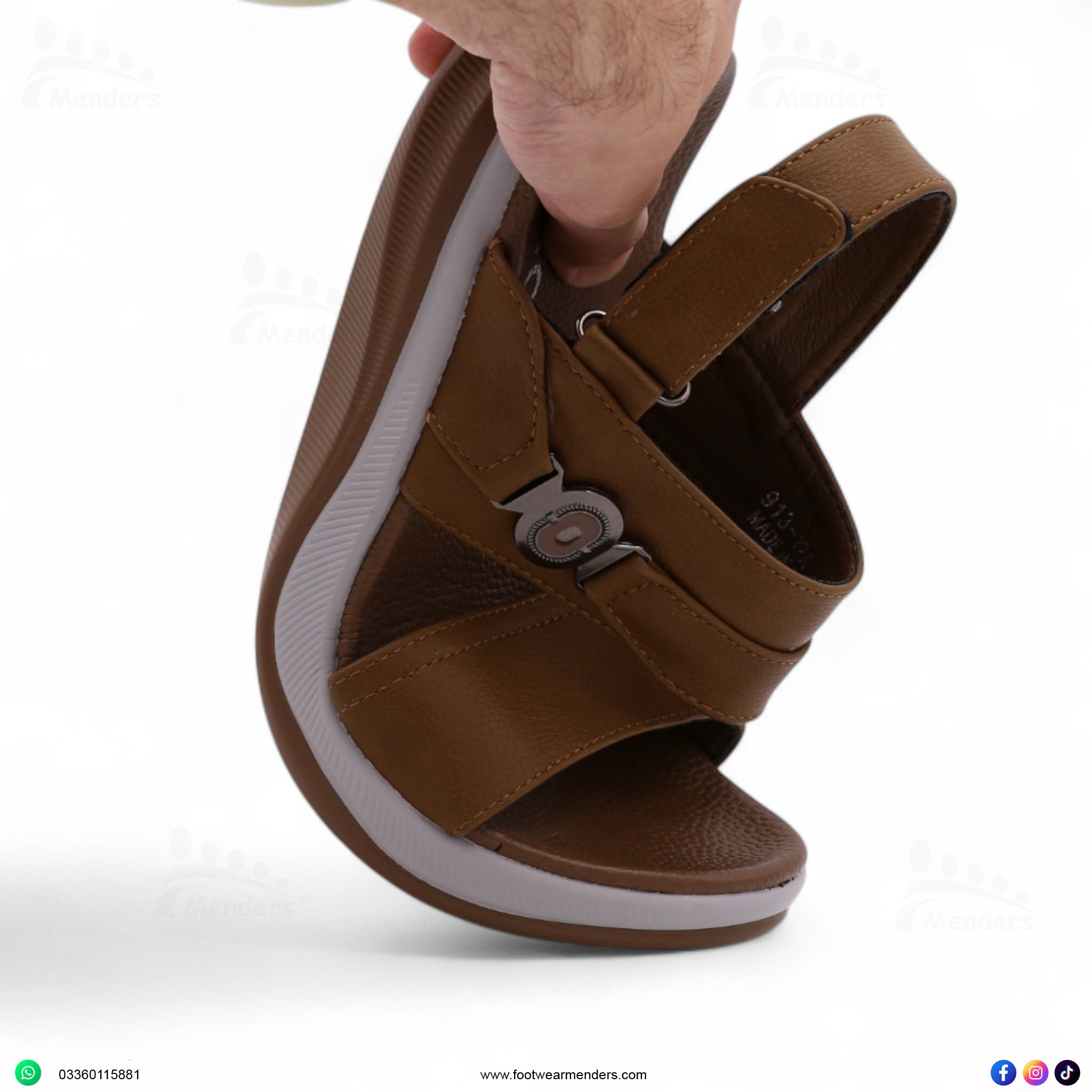 Mn91312A sandal