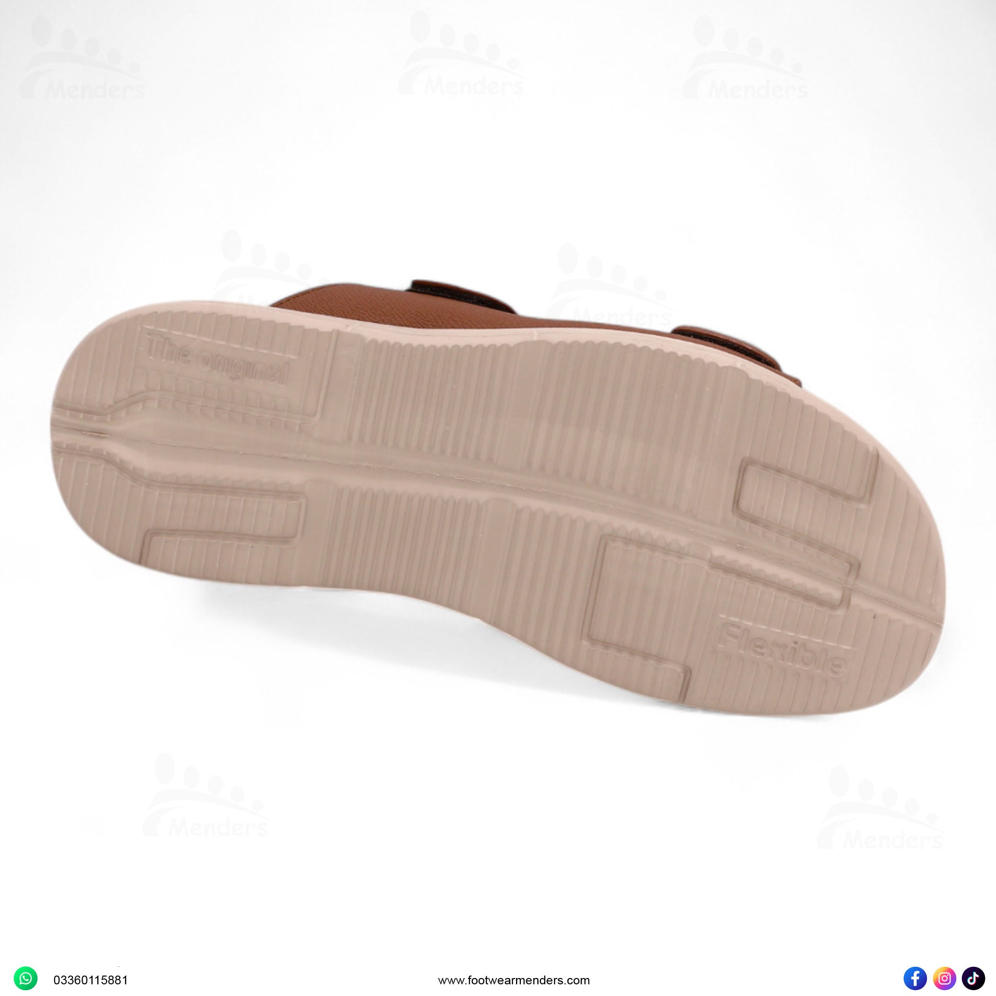 AB80664 men slipper