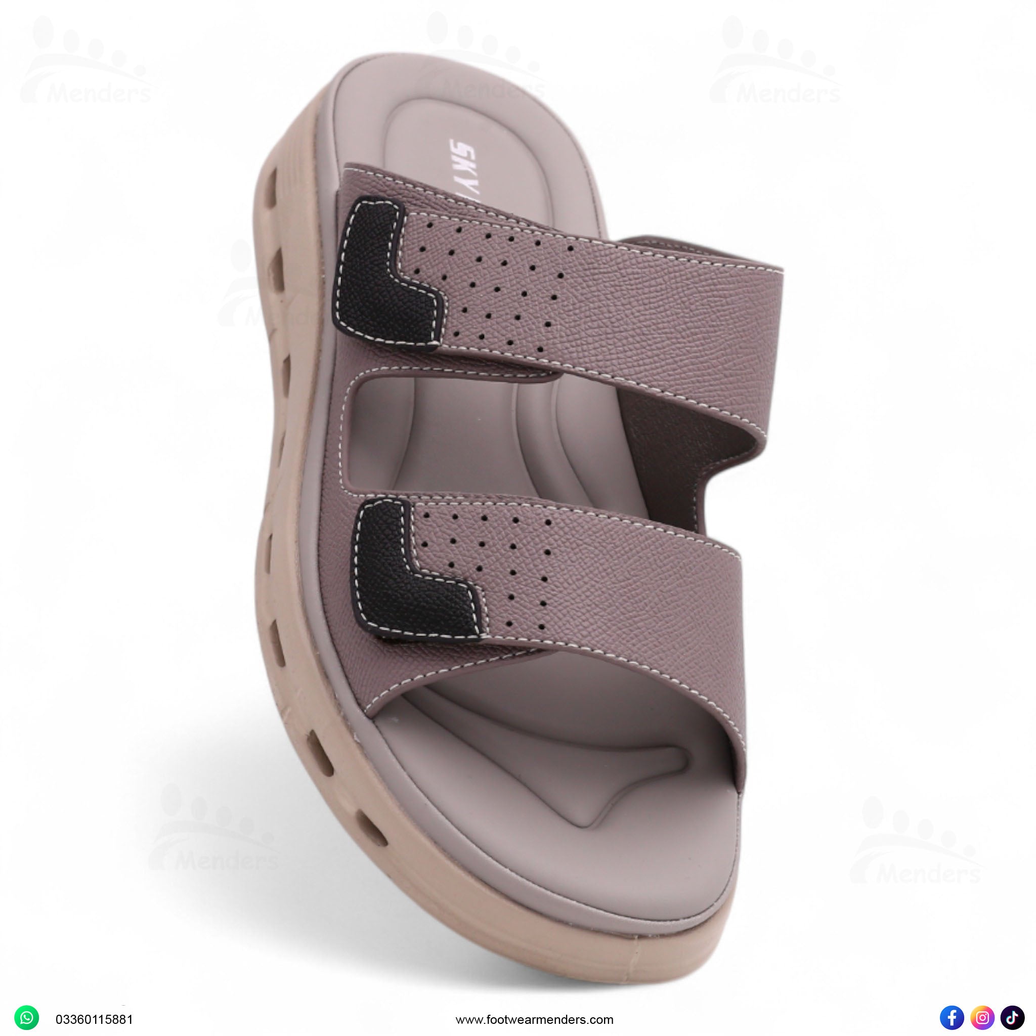 E80663 men slipper
