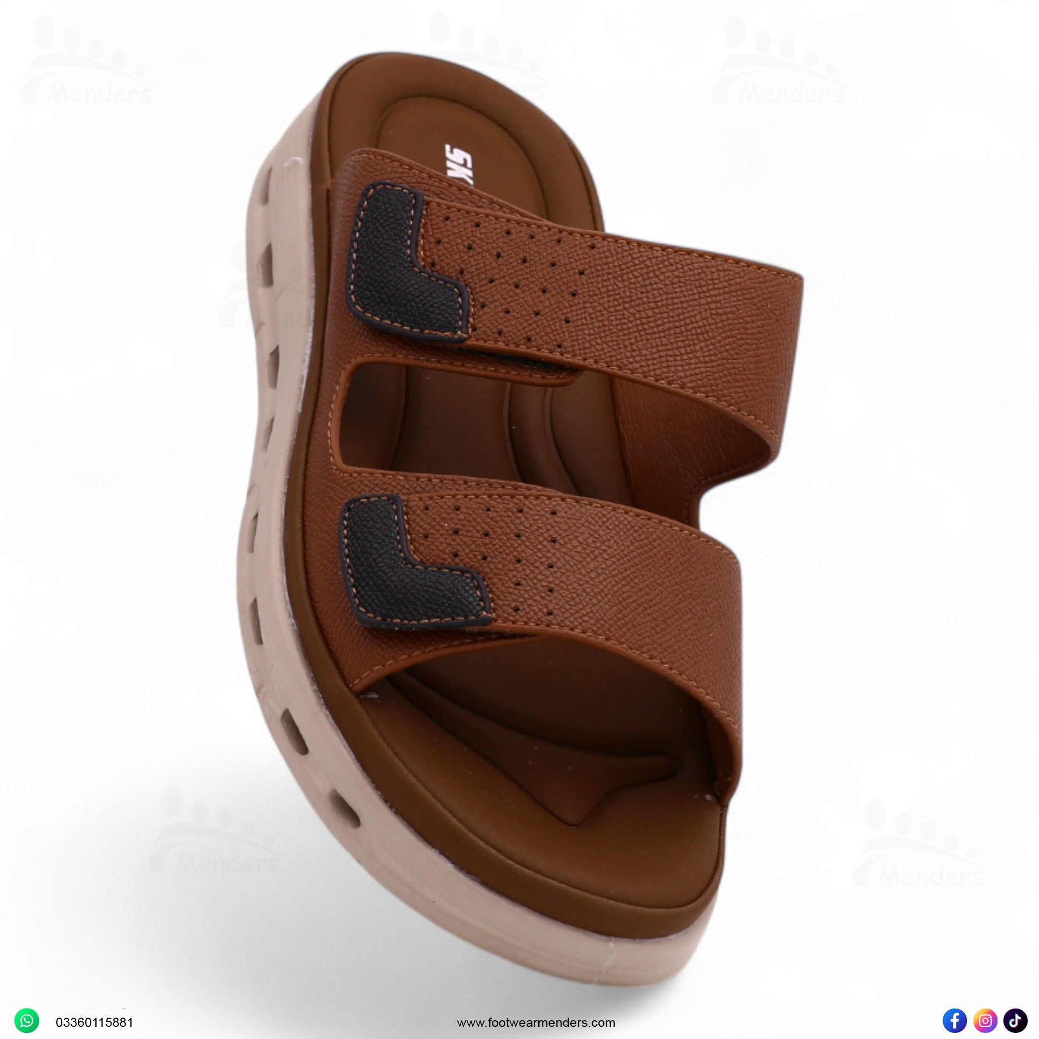 E80663 men slipper