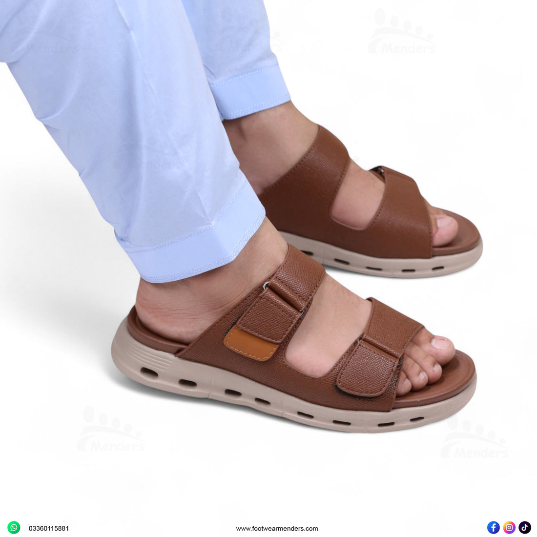 AB80664 men slipper