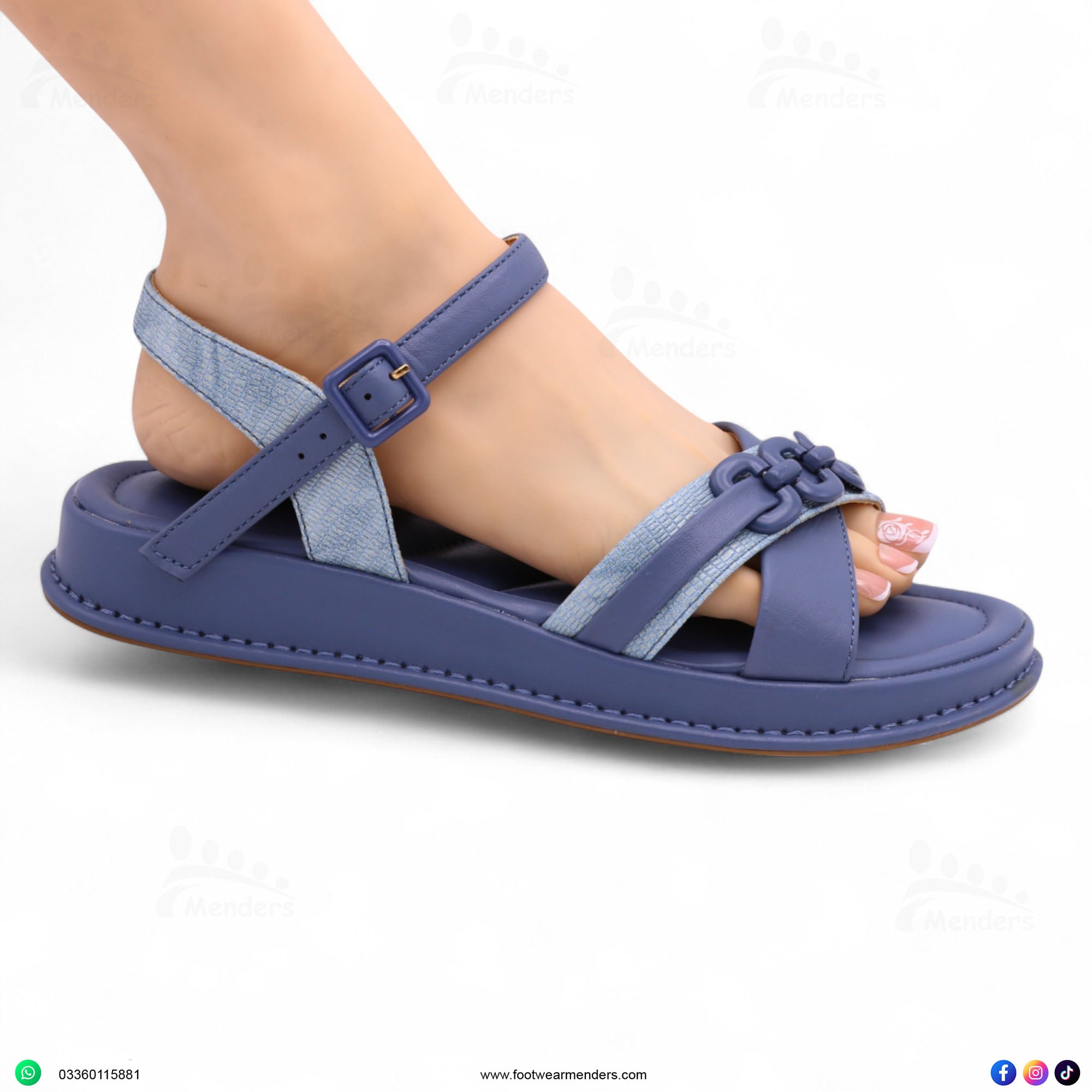 M8002197 sandal