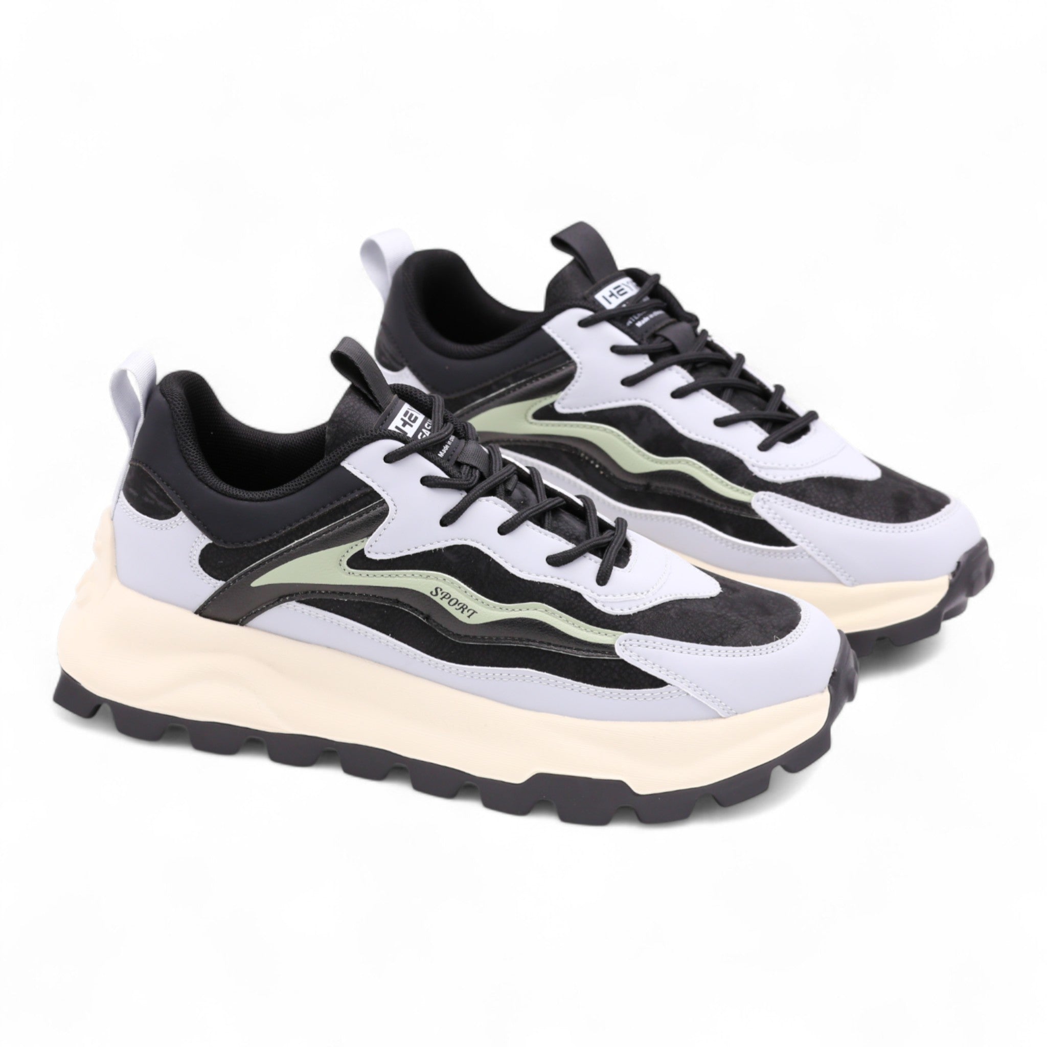 B63272 men shoes