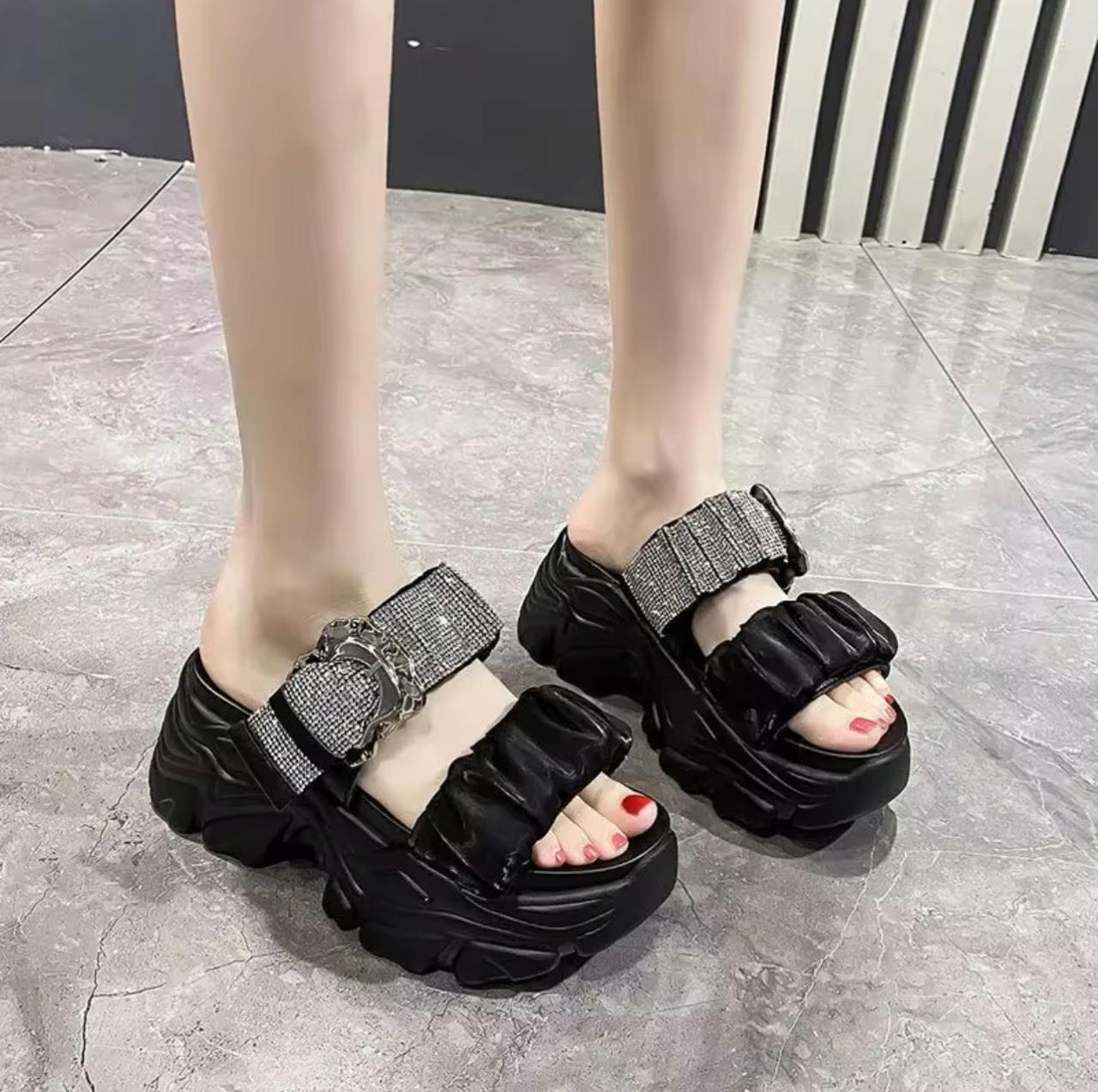 SRJ8 chunky sole -R26-1
