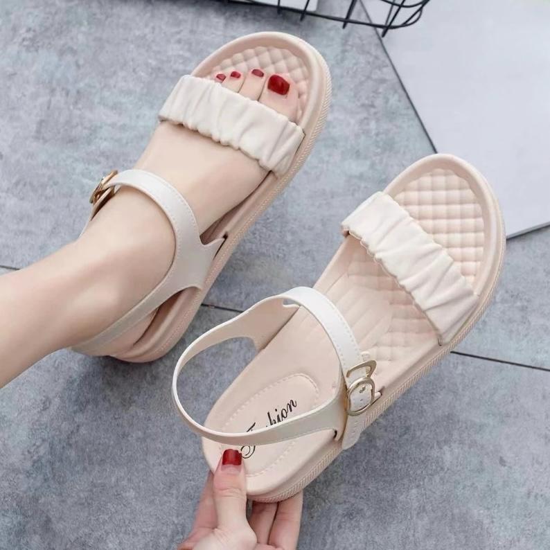 Nadisa flat sandal