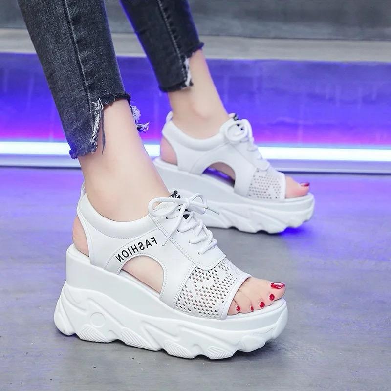 A392 Fashion girl-R17-3