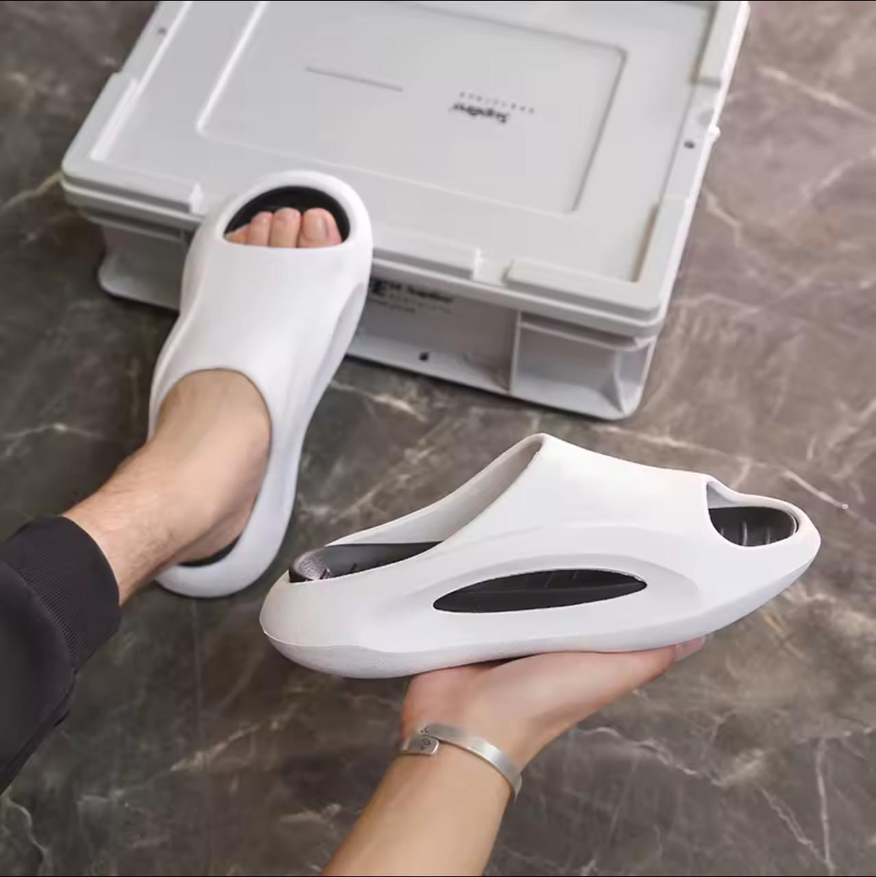 W088 Comfy Slipper -R10-2/3