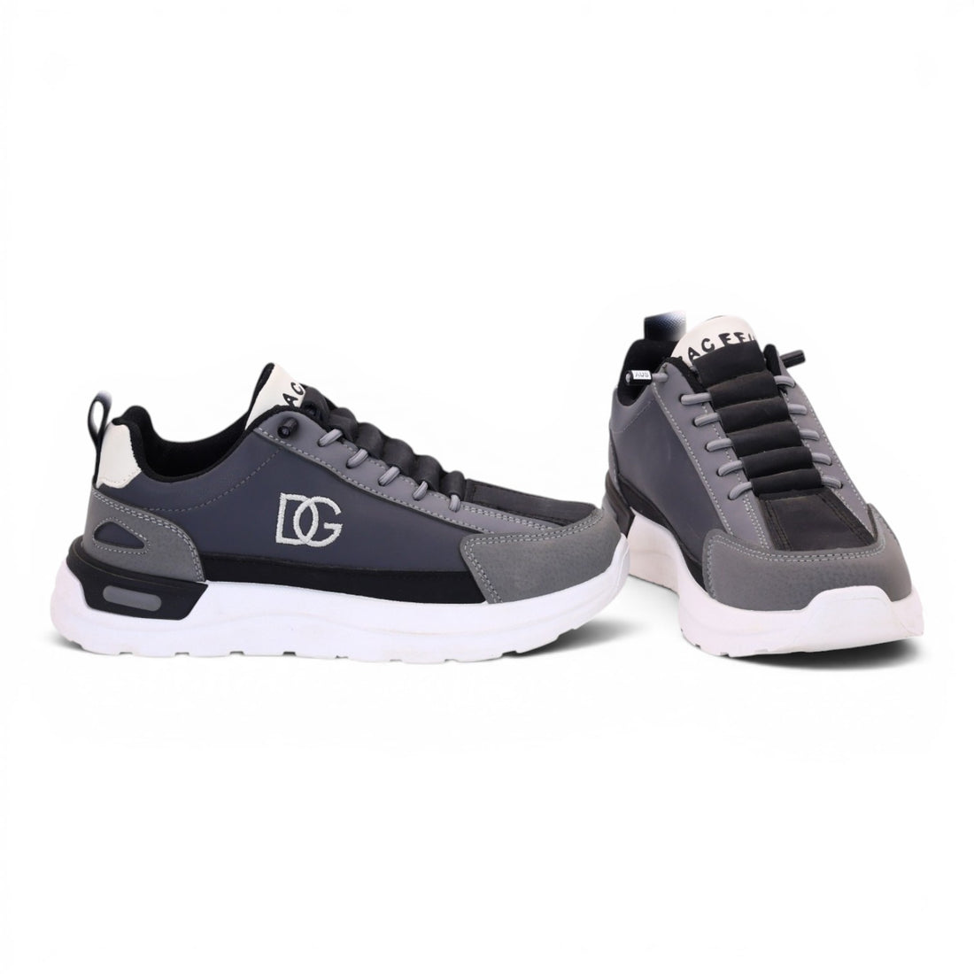 M011402 shoes
