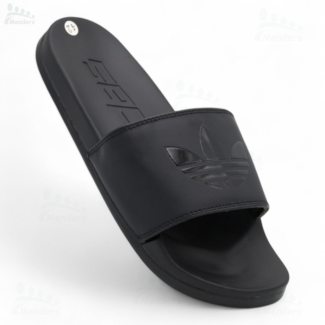 M280647 men slipper