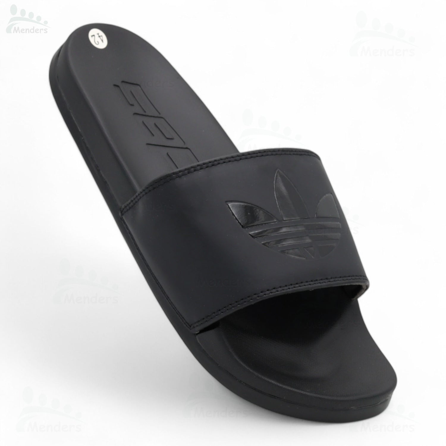 M280647 men slipper