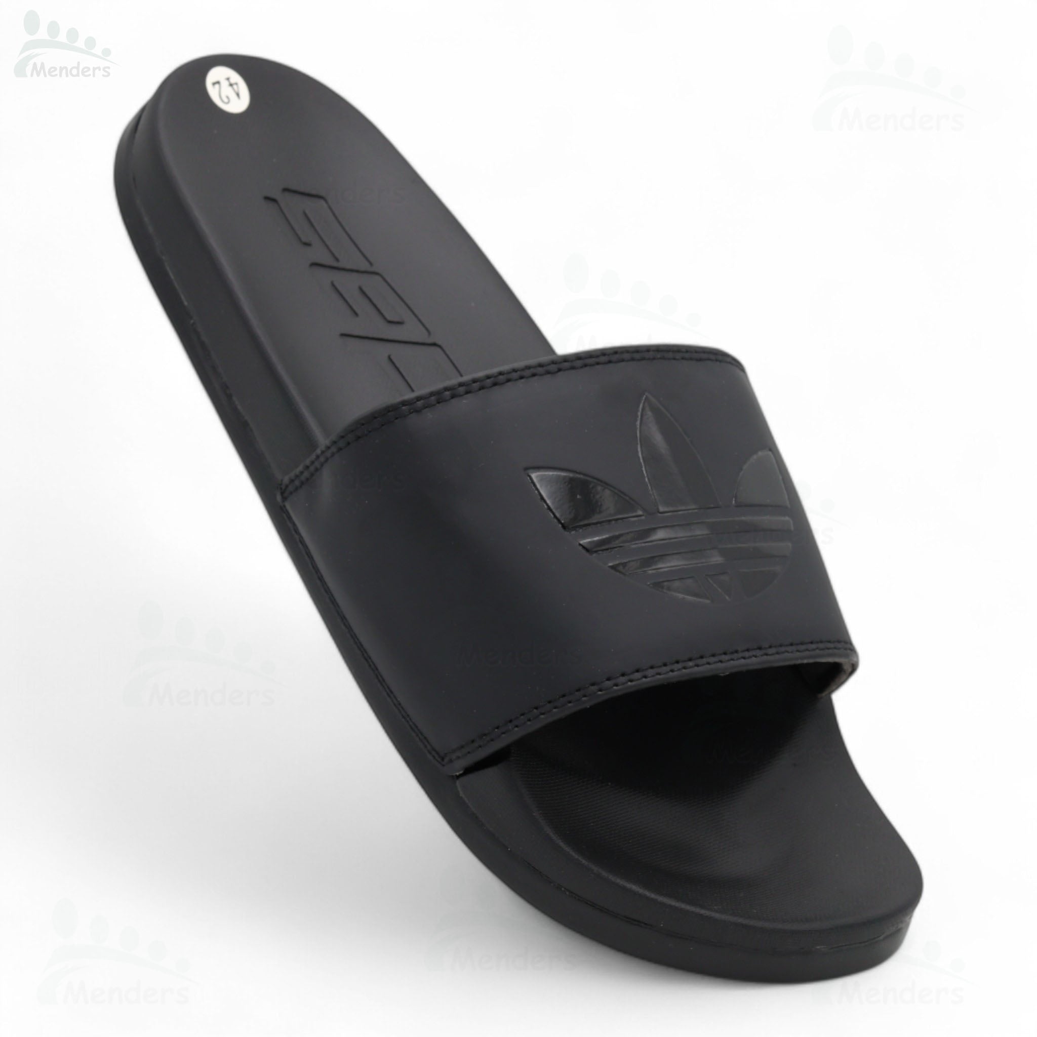 M280647 men slipper