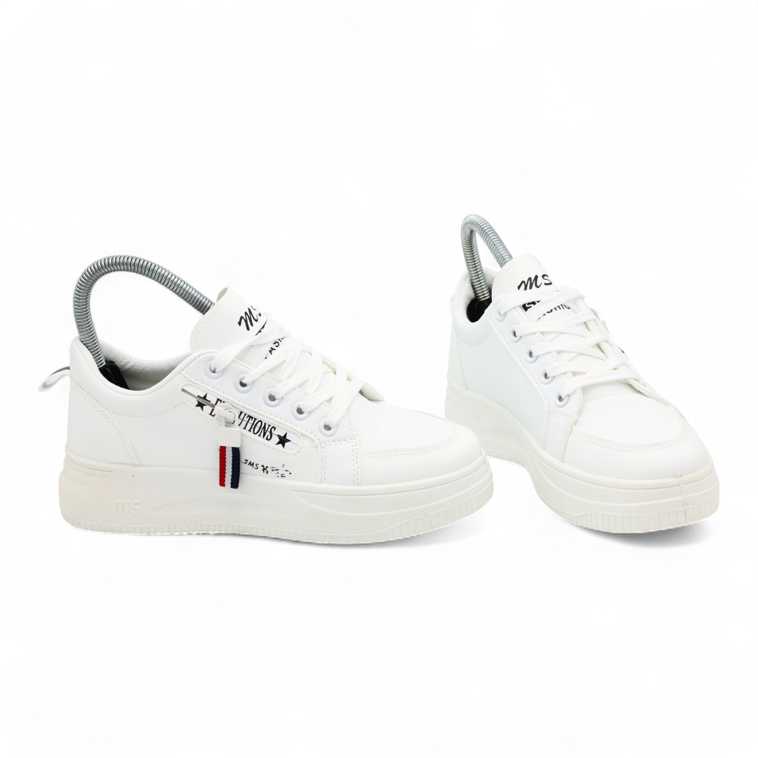 M01004 sneaker