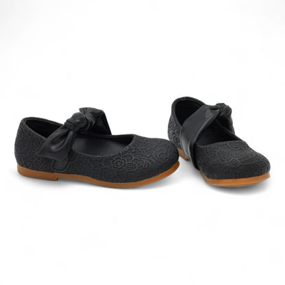 B4 pearl kids shoes