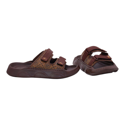 M011708 slipper