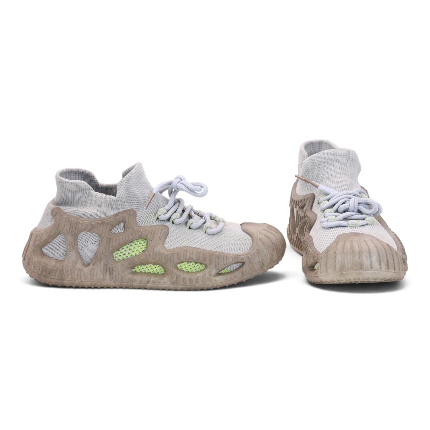 M011942 fabric shoes