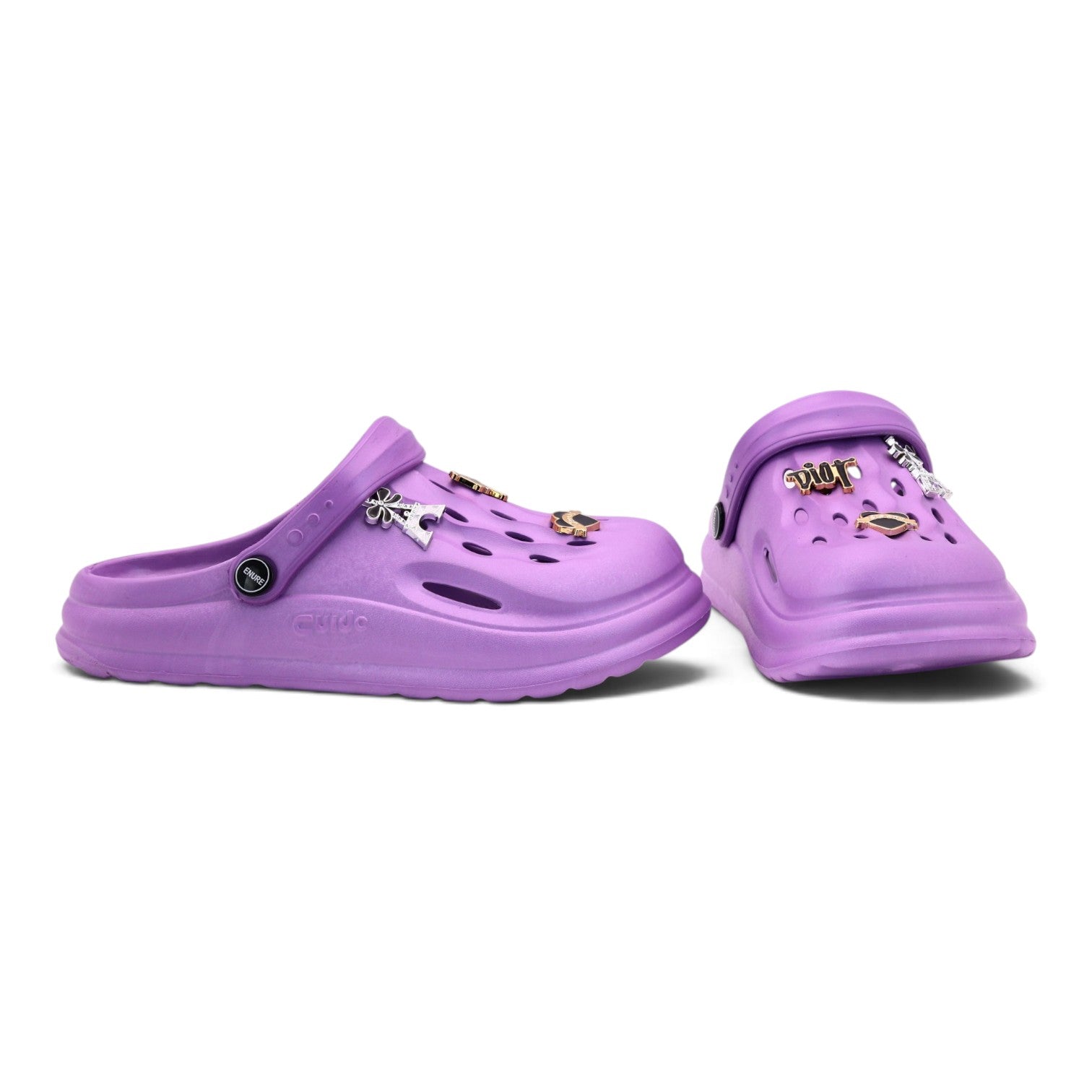 M011943 croc shoes