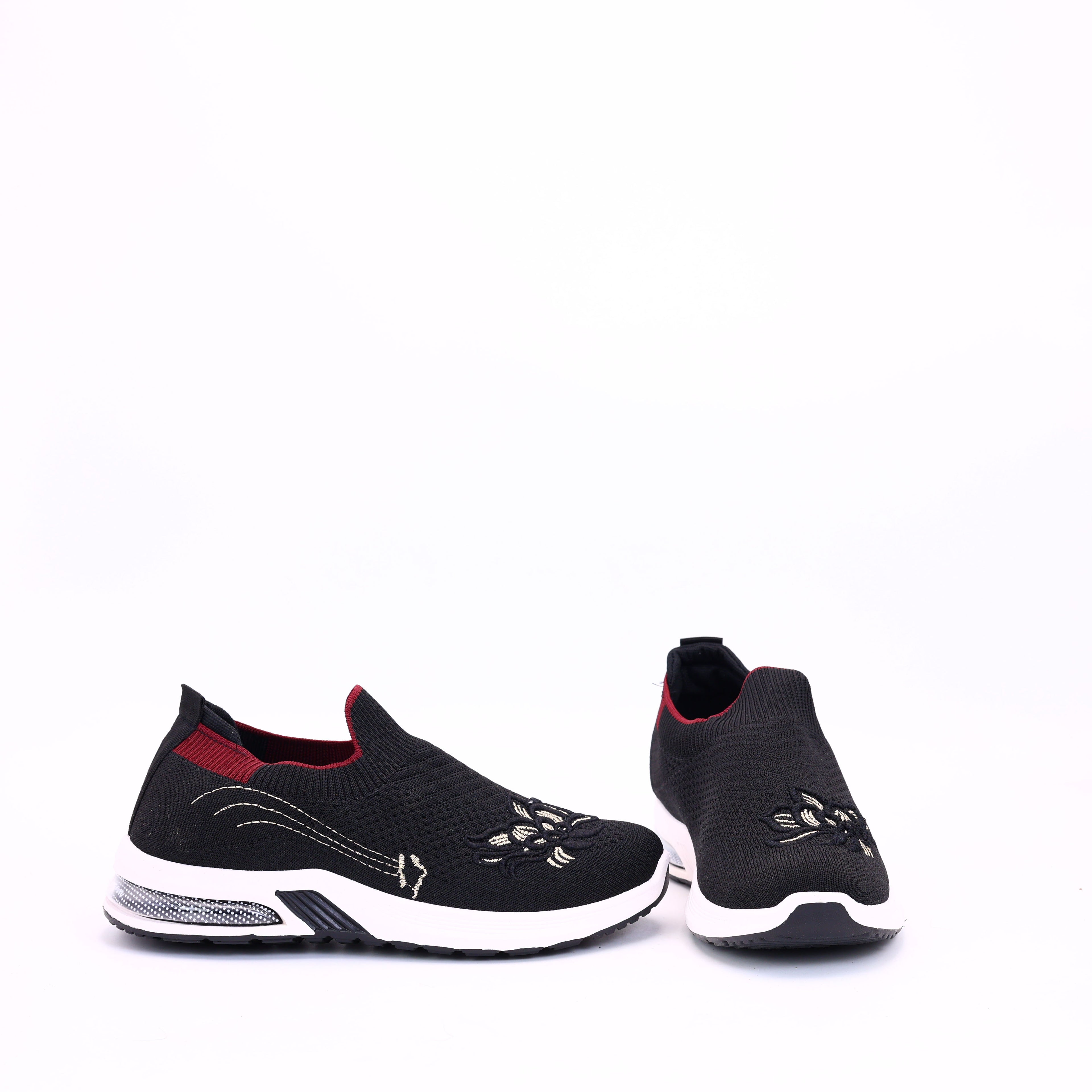 M011948 fabric shoes