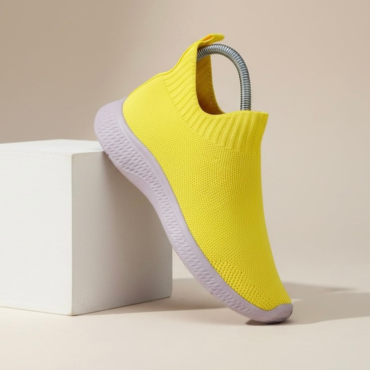 M011296 fabric shoes