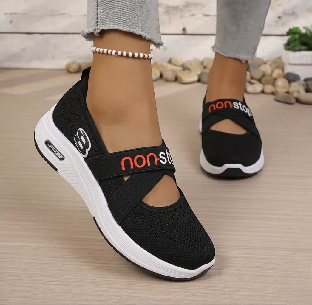 M011636 fabric shoes