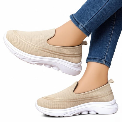 W017 comfy walk