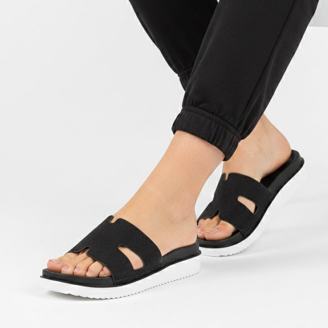 M011583 comfy slipper