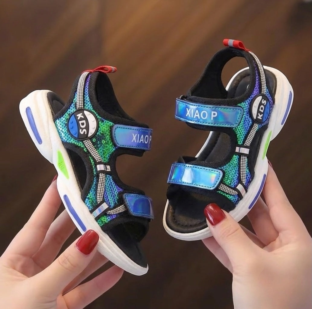 Kids patent sandal