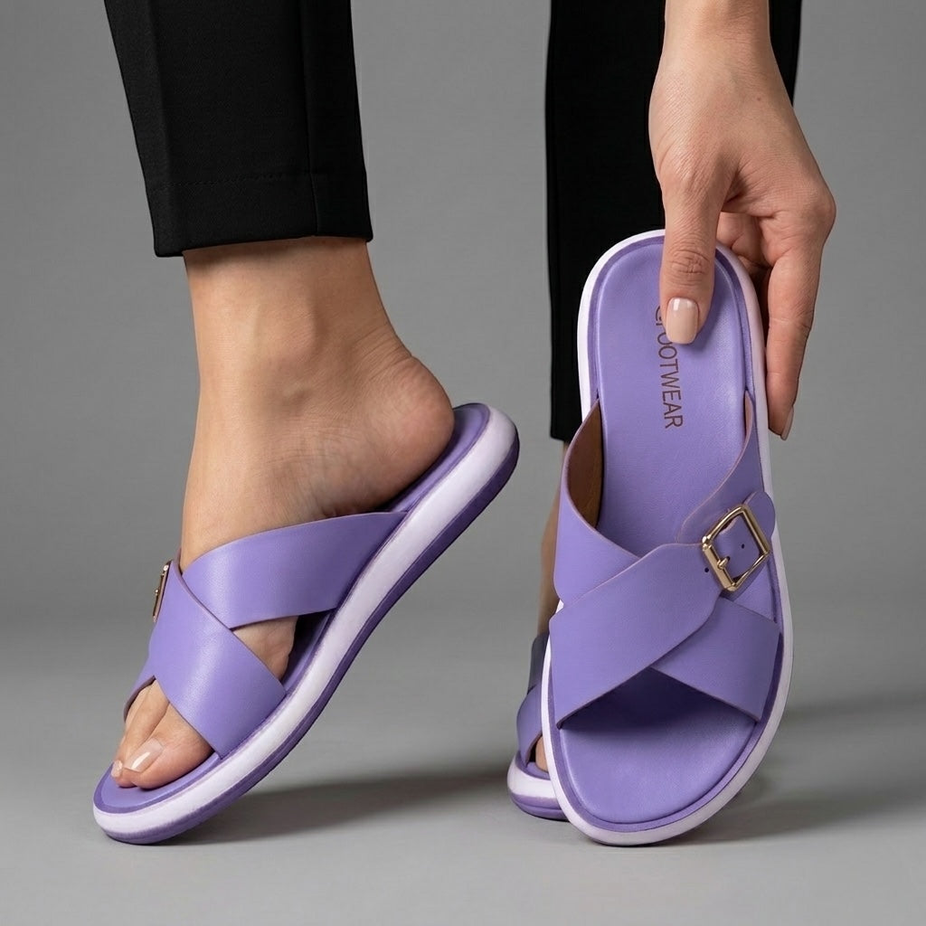M011688 slipper