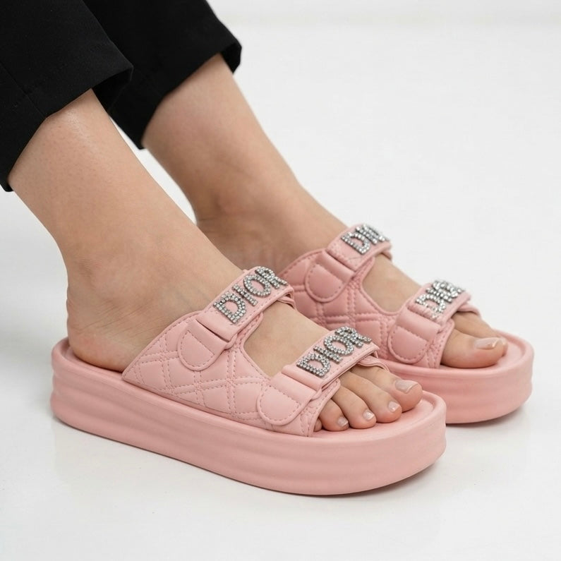 M011414 slipper