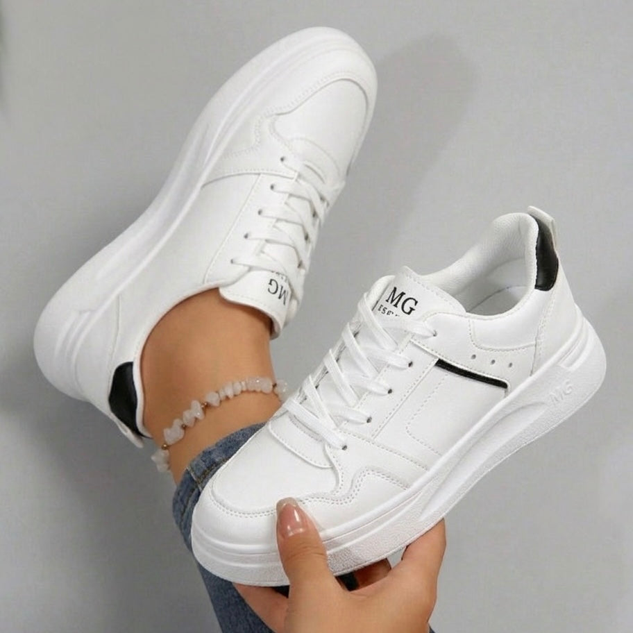 M011460 sneaker shoes